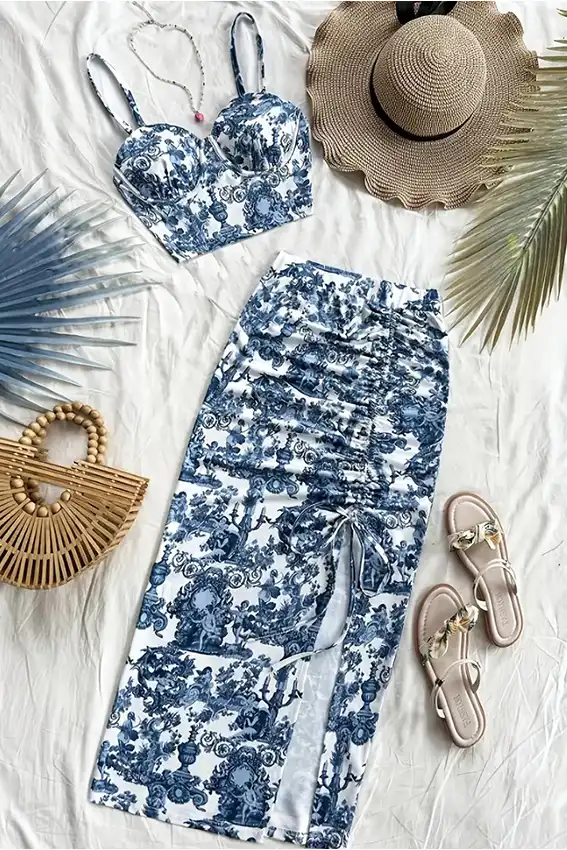 Elegant Blue Floral Print Set