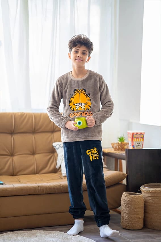 Garfield Print Long Sleeve Pajama Set